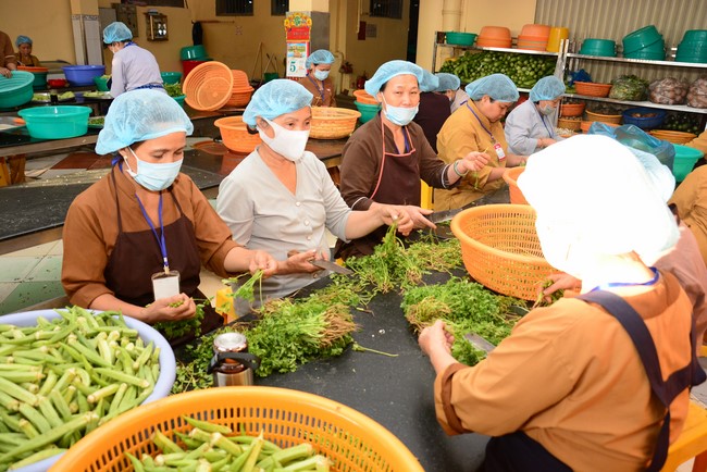 Dharma talk How To Practice Correctly - The 96th Seven-Day Retreat